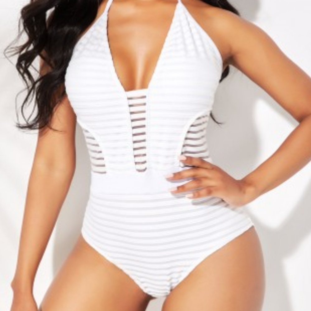 HALTER LADDER CUTOUT WHITE ONE PIECE SWIMWEAR